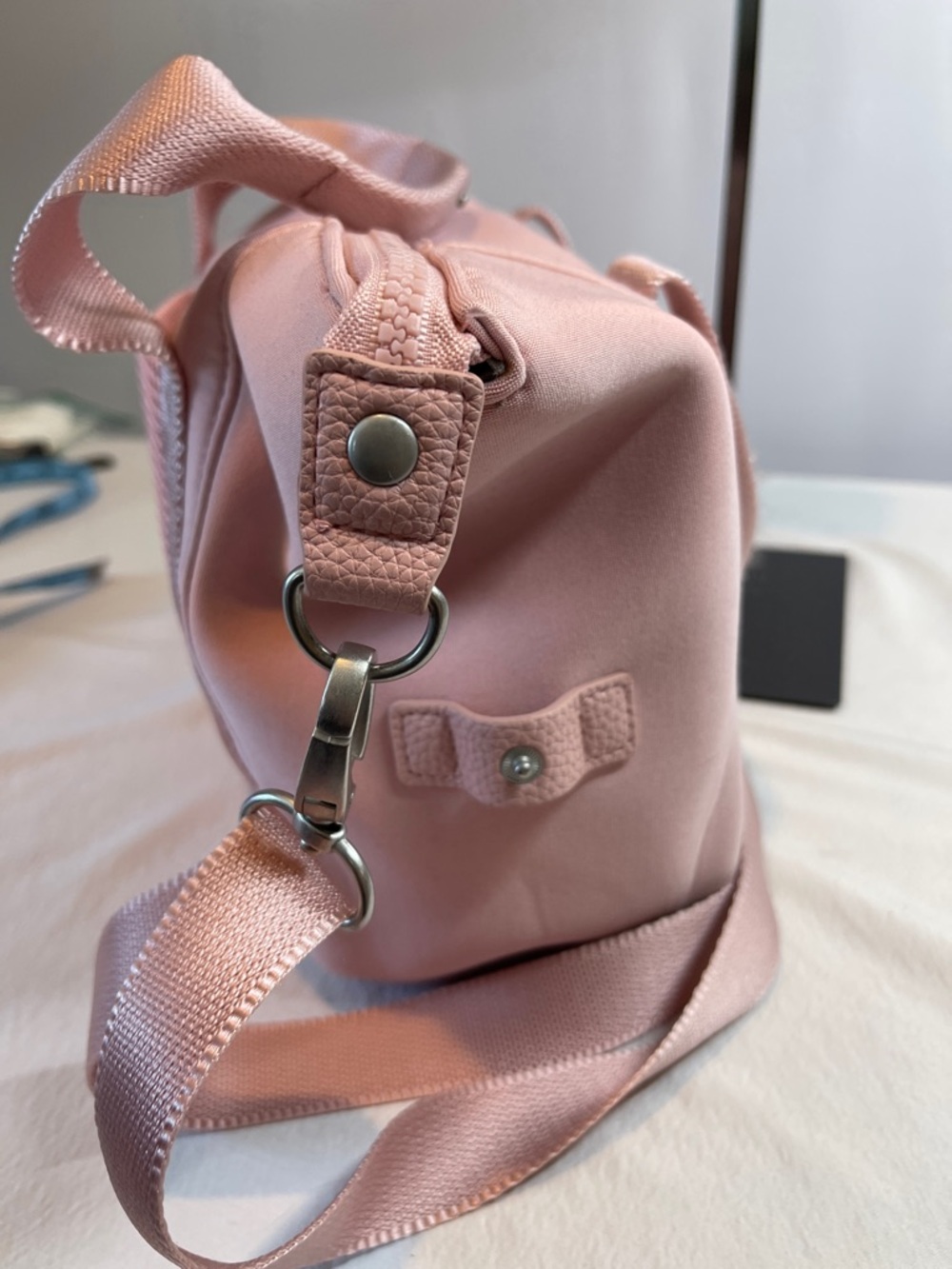 Baggallini All Day Mini Duffel Bag - Picture 6 of 12